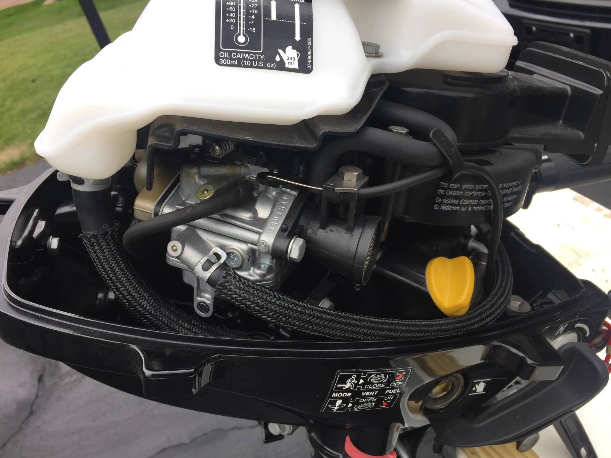 2016 Mercury 25 HP 3 Cylinder 4 Stroke 20″ (L) Tiller Outboard Motor - Image 5