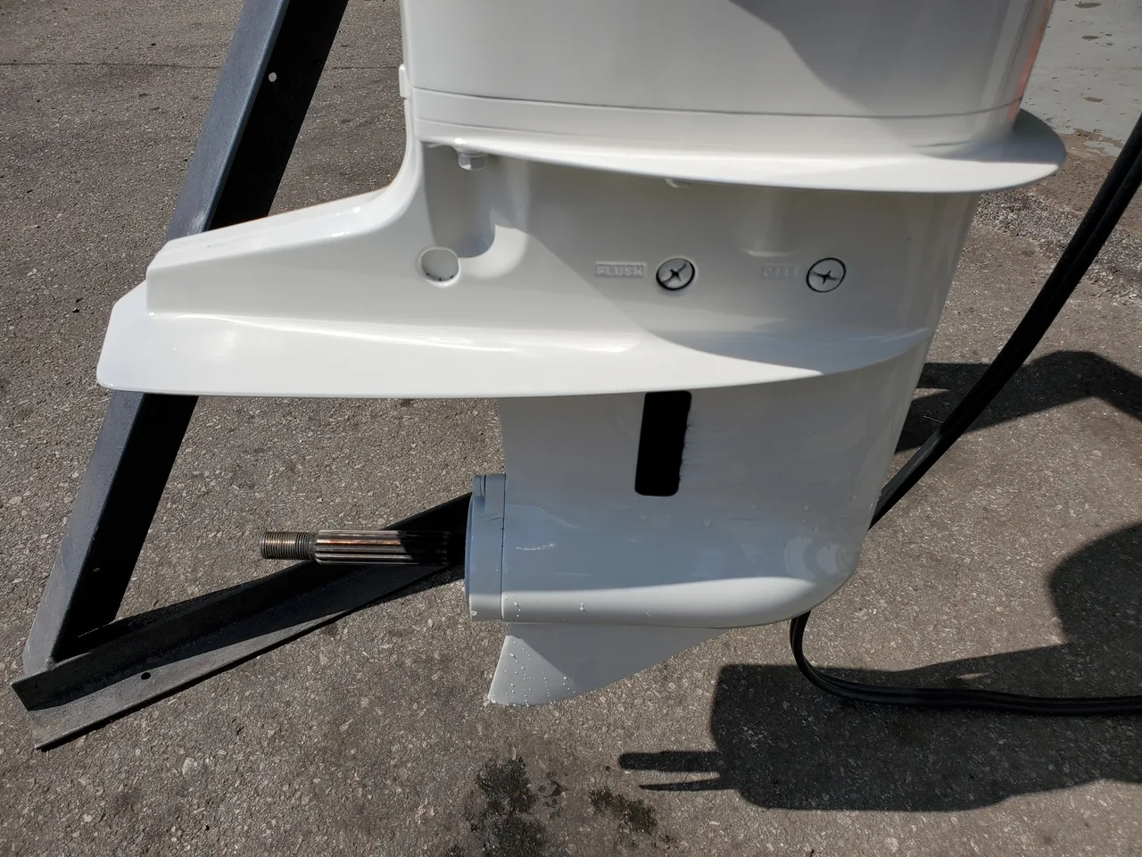 2003 Johnson 50 HP 3-Cylinder EFI 4-Stroke 20" (L) Outboard Motor - Image 8
