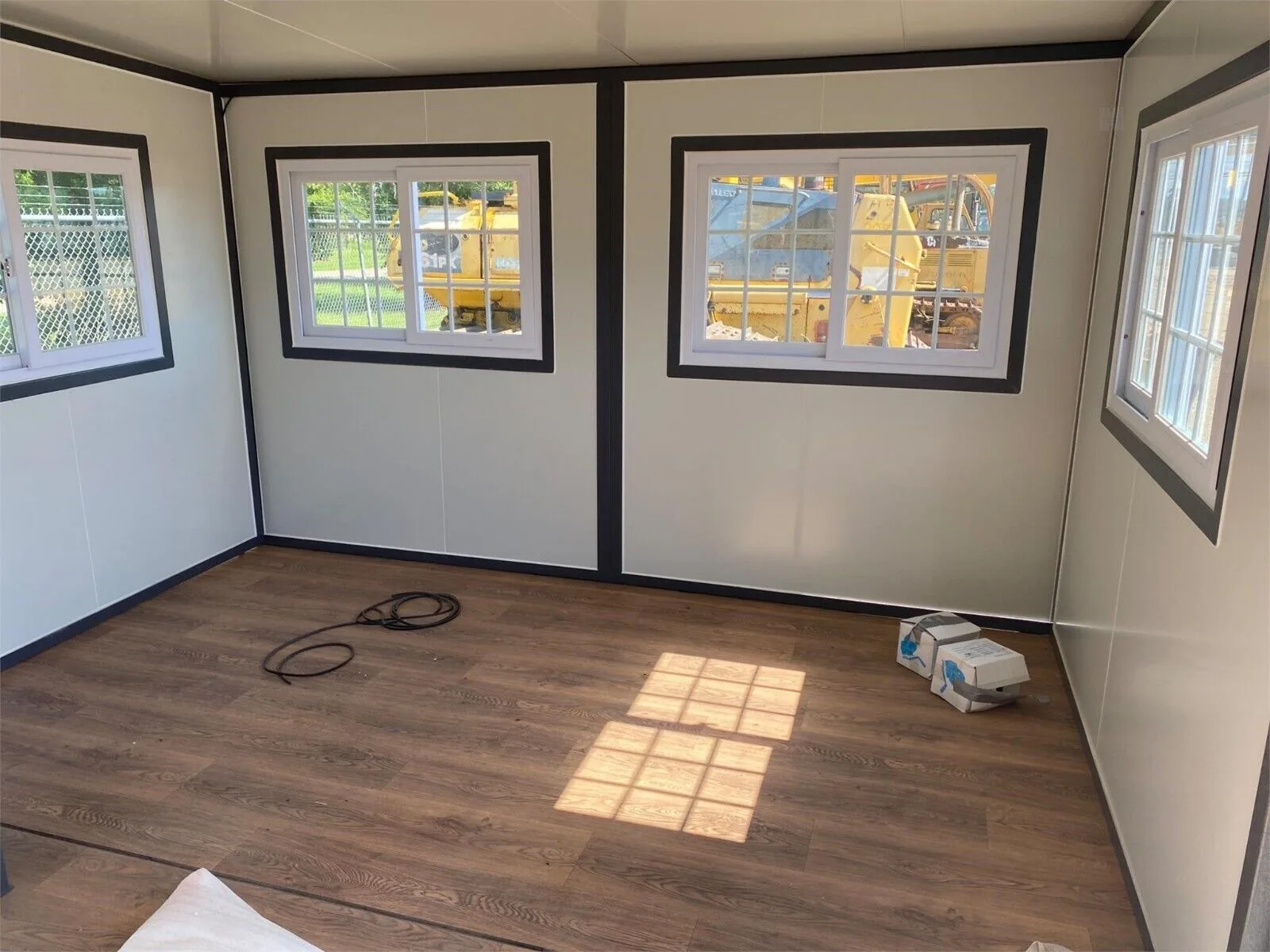 13x20X8ft Bastone Mobile Expandable Prefab House Tiny House w/Bathroom Shower - Image 4